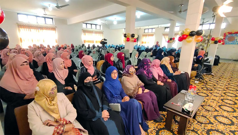 Quaid-Day-ceremony-in-Minhaj-College-for-Women